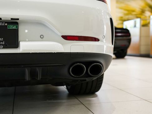 Certified 2026 Mercedes-Benz AMG GT 43 image 14