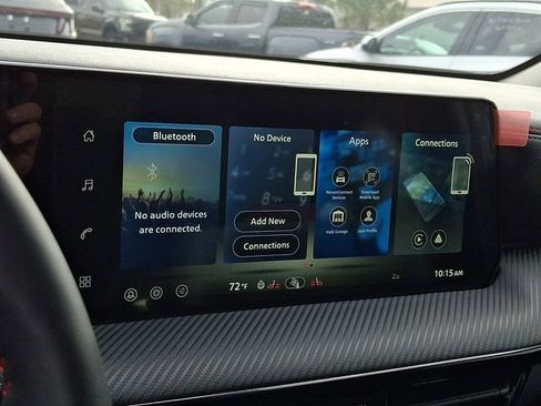 New 2026 Nissan Kicks SR w/ SR Premium Package image 17