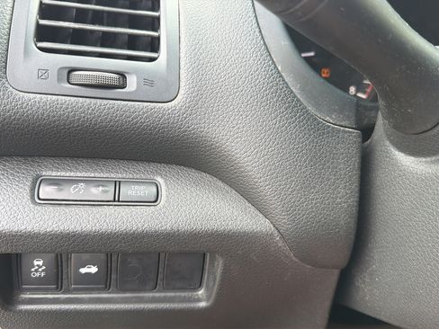 Used 2014 Nissan Altima 2.5 S FWD image 19