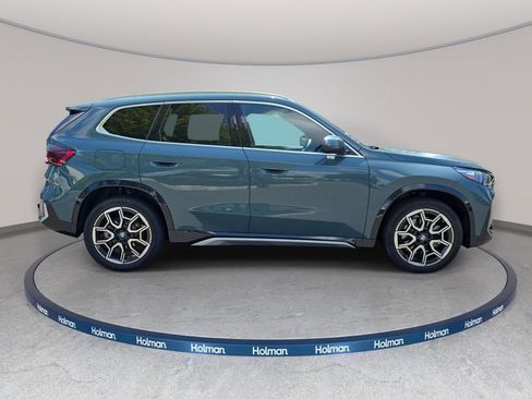 New 2026 BMW X1 xDrive28i w/ Technology Package AWD/4WD image 4