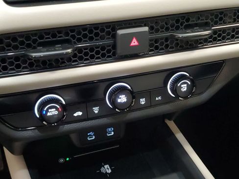 Certified 2026 Honda HR-V LX image 28