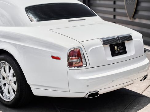 Used 2009 Rolls-Royce Phantom Coupe RWD image 11