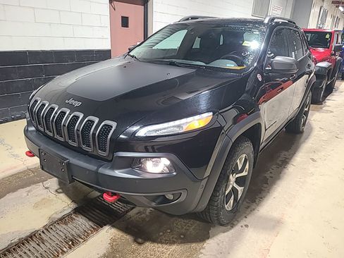 Used 2014 Jeep Cherokee Trailhawk w/ Leather Interior Group image 1