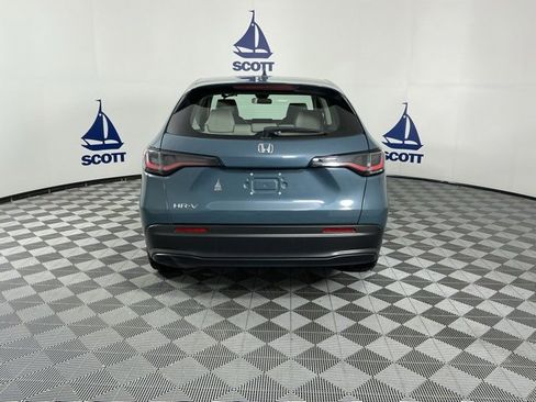 Certified 2024 Honda HR-V LX image 5
