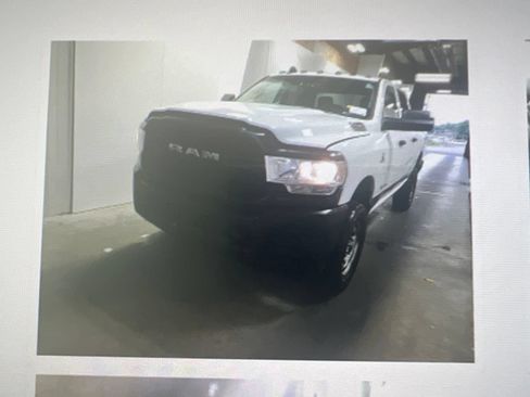 Used 2020 RAM 2500 Tradesman AWD/4WD image 12