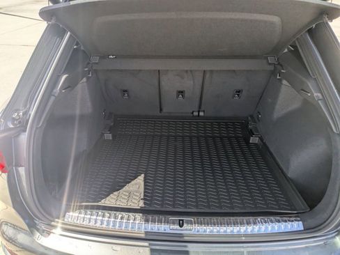 Used 2025 Audi Q3 2.0T Premium Plus w/ Premium Plus Package image 17