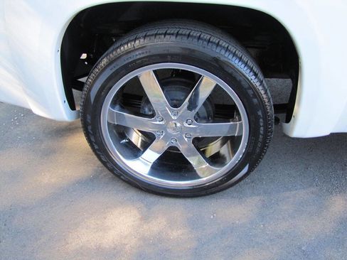 Used 2011 GMC Sierra 1500 W/T w/ Work Truck Plus Package image 23