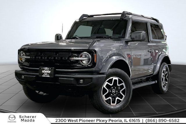 Used 2022 Ford Bronco Outer Banks AWD/4WD image 1