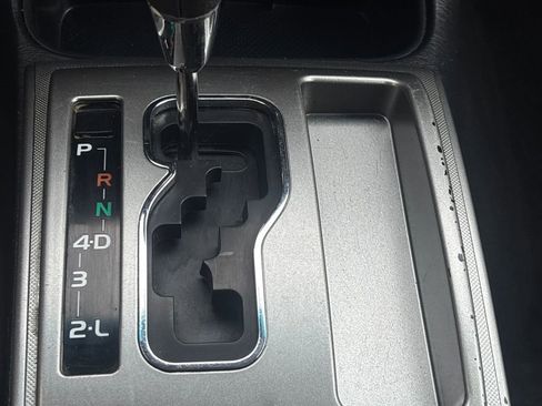 Used 2013 Toyota Tacoma PreRunner image 12