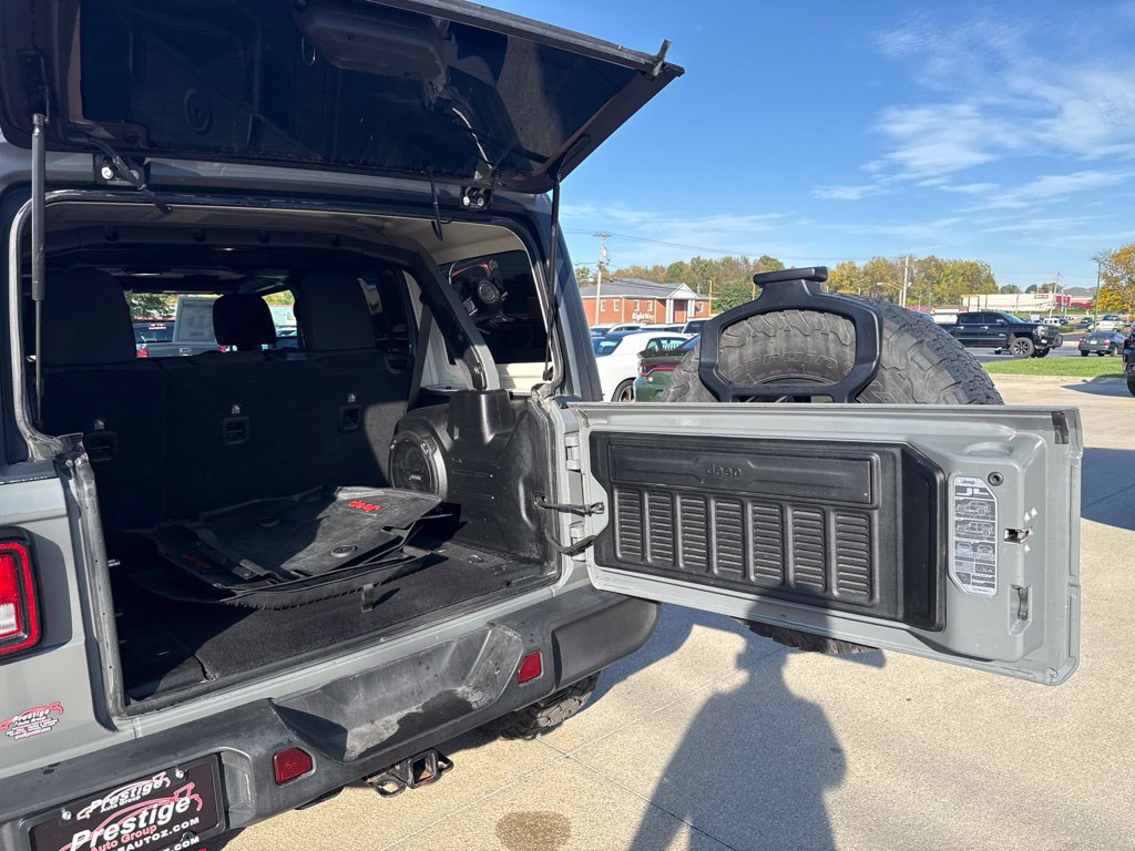 Used 2018 Jeep Wrangler Unlimited Rubicon AWD/4WD image 50