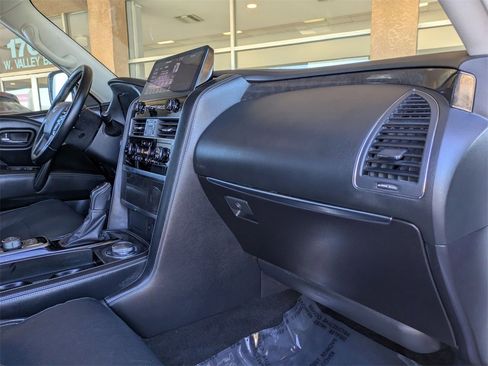 Used 2024 INFINITI QX80 Luxe image 36