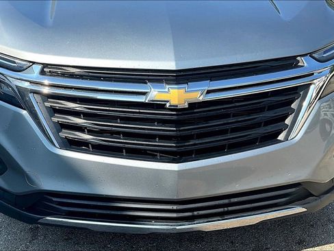 Used 2023 Chevrolet Equinox LT image 31