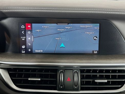 Used 2022 Alfa Romeo Stelvio Ti image 22