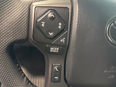 Used 2023 Toyota Tacoma TRD Sport image 40