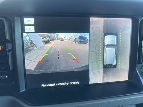 Used 2022 Ford Bronco Badlands w/ Sasquatch Package image 22