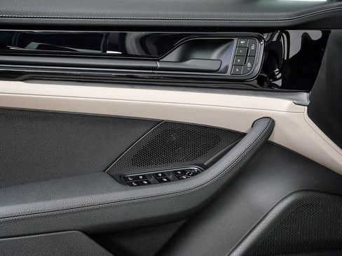 New 2026 Porsche Panamera RWD image 6