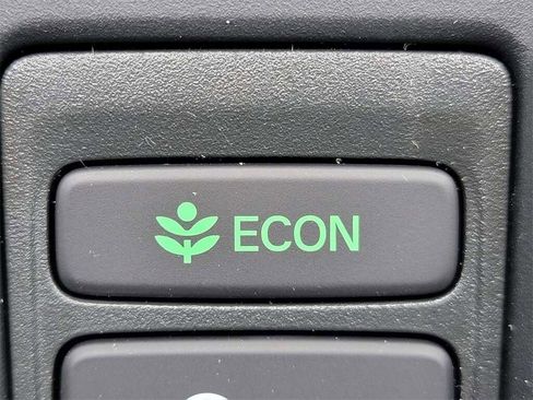 Used 2023 Honda Accord EX image 9