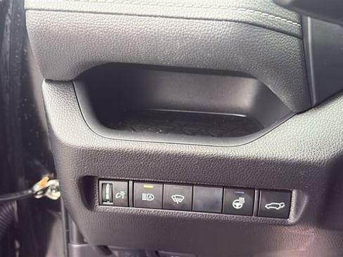 Certified 2020 Toyota RAV4 XLE Premium image 18