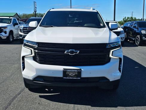 Used 2024 Chevrolet Suburban RST w/ Luxury Package AWD/4WD image 8