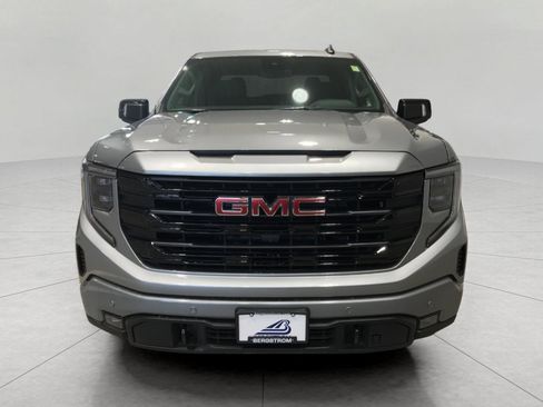 Used 2026 GMC Sierra 1500 Elevation w/ Elevation Premium Package image 12