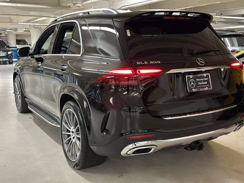 Used 2024 Mercedes-Benz GLE 350 4MATIC image 7