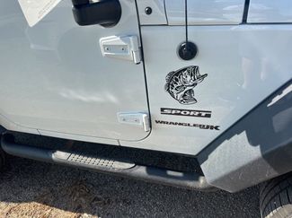 Used 2018 Jeep Wrangler Sport AWD/4WD video 2
