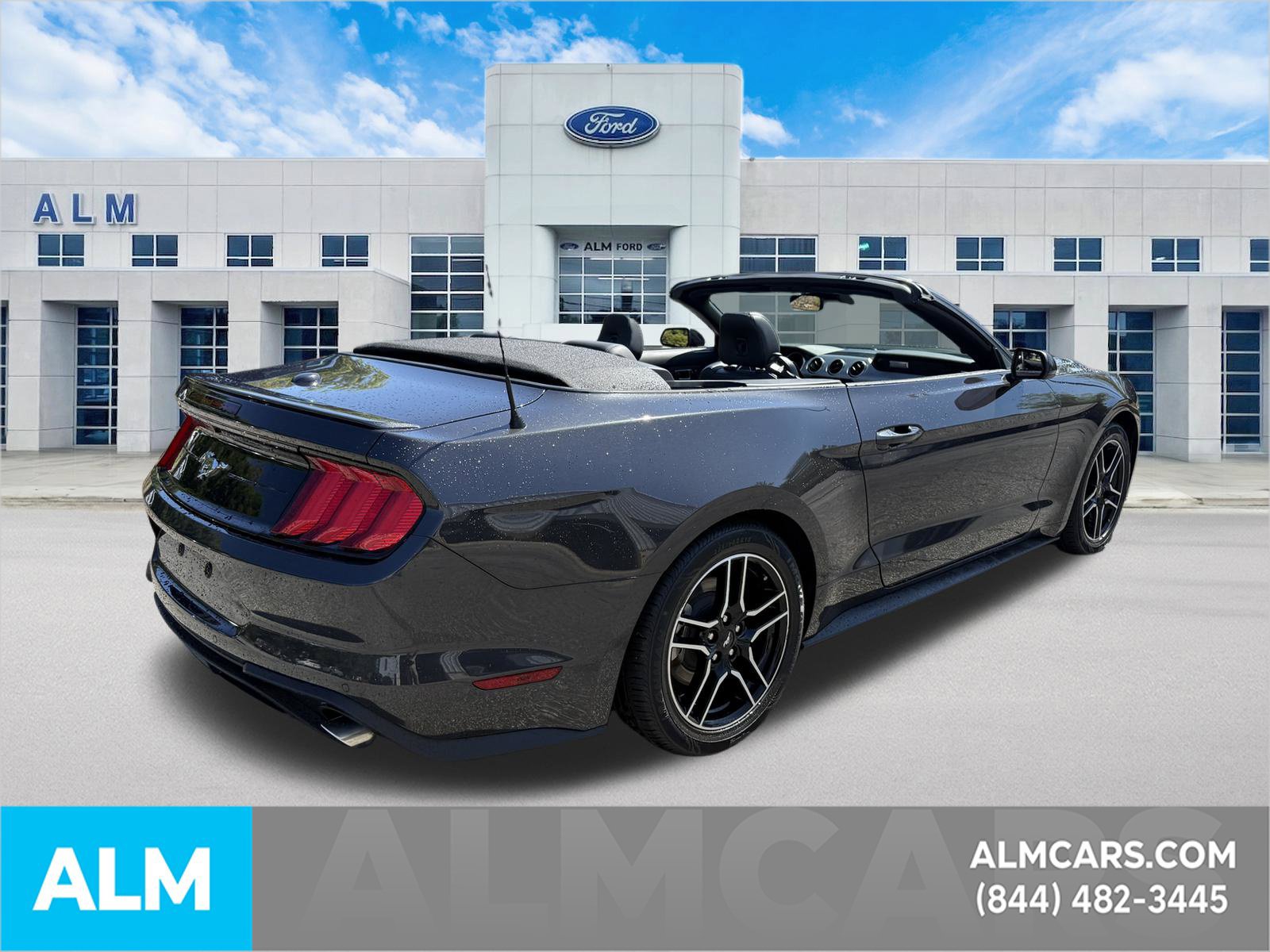 Used 2023 Ford Mustang Premium RWD image 5