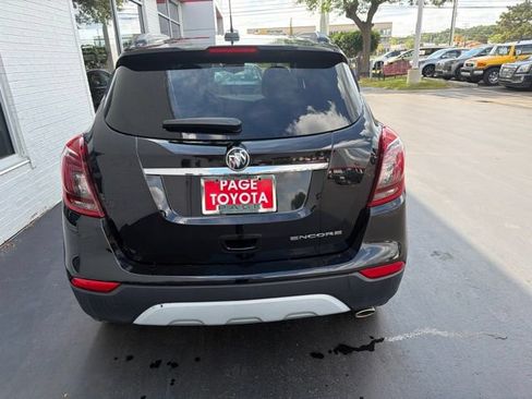 Used 2020 Buick Encore Preferred FWD image 4