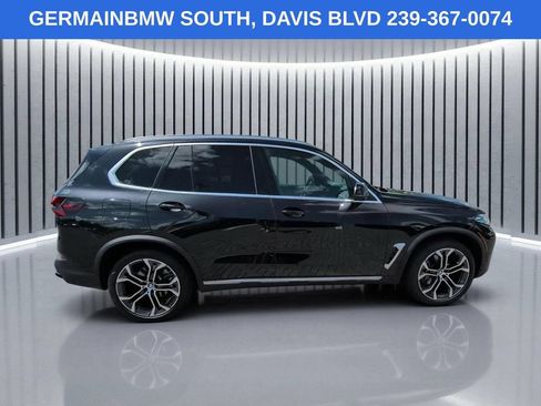 Certified 2024 BMW X5 sDrive40i w/ Premium Package RWD image 4