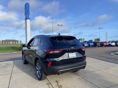 Used 2025 Ford Escape ST-Line AWD/4WD image 11