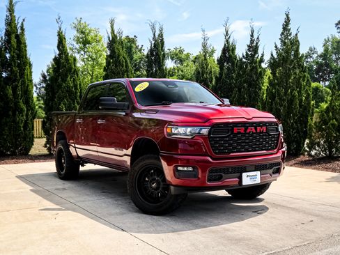 Used 2025 RAM 1500 Tradesman AWD/4WD image 2