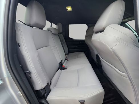 Used 2024 Toyota Tacoma SR5 AWD/4WD image 6