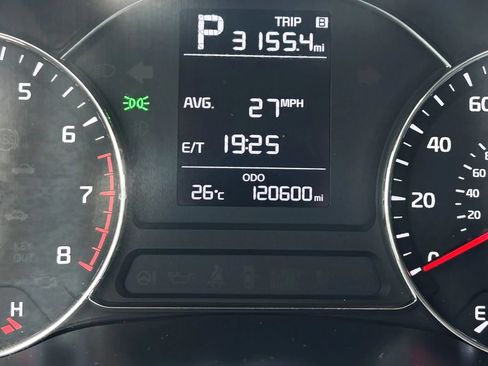 Used 2017 Kia Forte LX FWD image 16