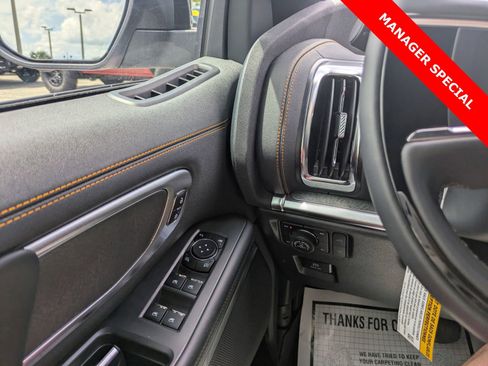 New 2025 Ford Expedition Tremor image 32