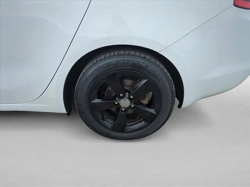 Used 2016 Dodge Dart SXT image 26
