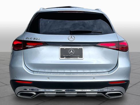 Used 2023 Mercedes-Benz GLC 300 image 5