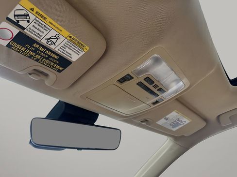 Used 2019 Toyota Highlander XLE image 38