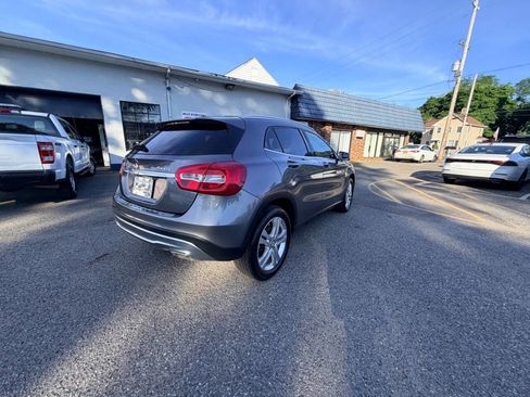 Used 2017 Mercedes-Benz GLA 250 4MATIC image 29