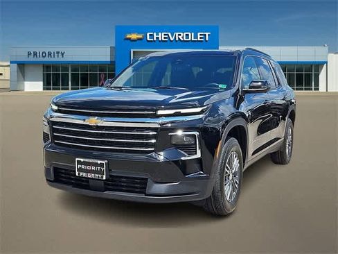 New 2026 Chevrolet Traverse LT w/ Driver Confidence Package image 1