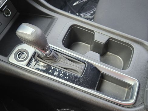 Certified 2023 Nissan Sentra SV image 39