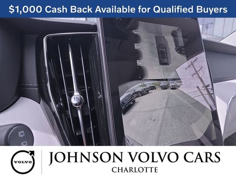 New 2026 Volvo XC60 B5 Ultra w/ Climate Package image 24