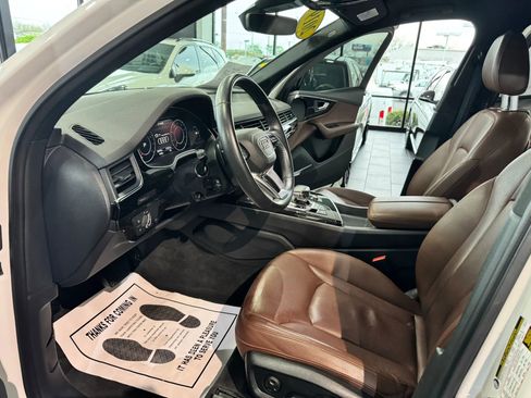 Used 2019 Audi Q7 3.0T Premium Plus image 9