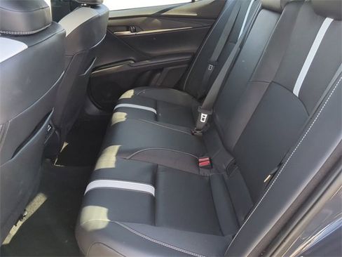 Certified 2025 Toyota Camry SE w/ Convenience Package image 13