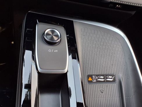 New 2026 Buick Enclave Preferred w/ Power Package image 10