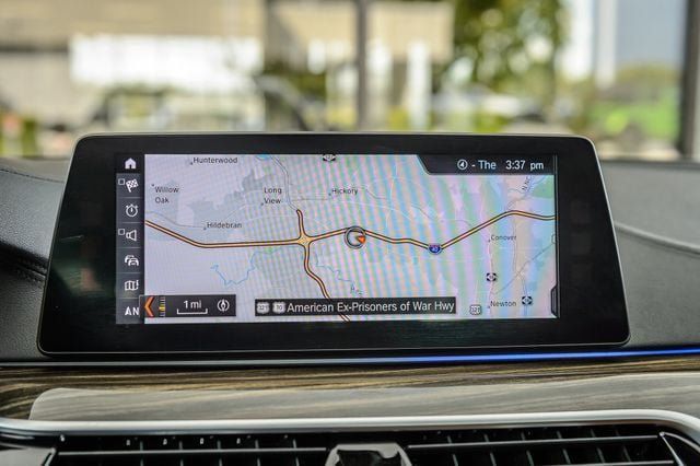 Used 2017 BMW 540i RWD image 21