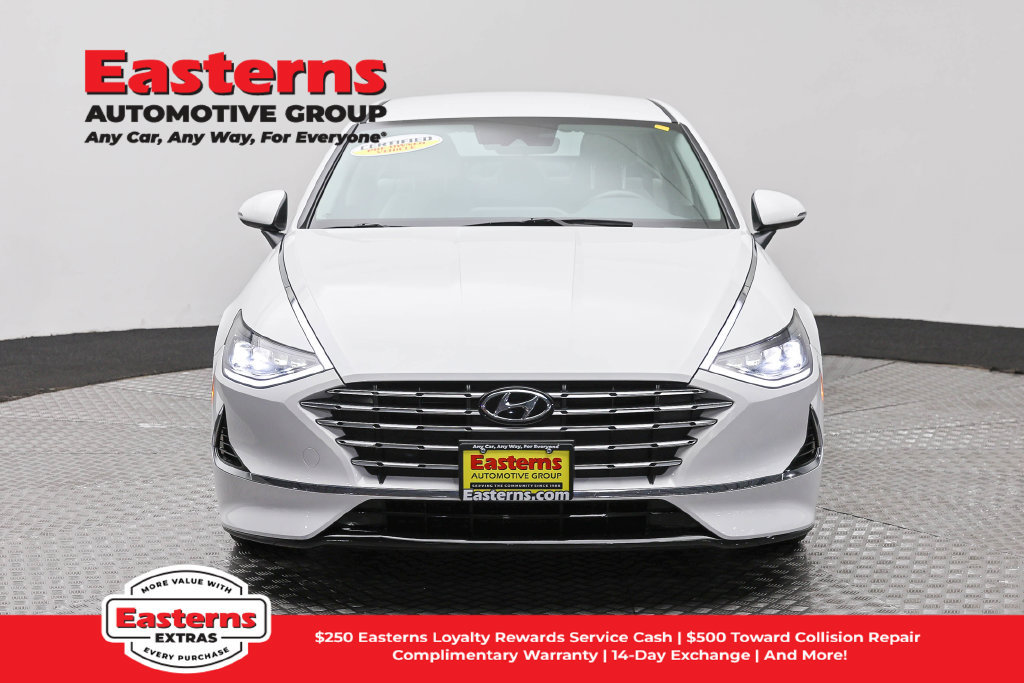 Used 2023 Hyundai Sonata SEL FWD image 3