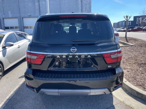 Used 2024 Nissan Armada SL image 3