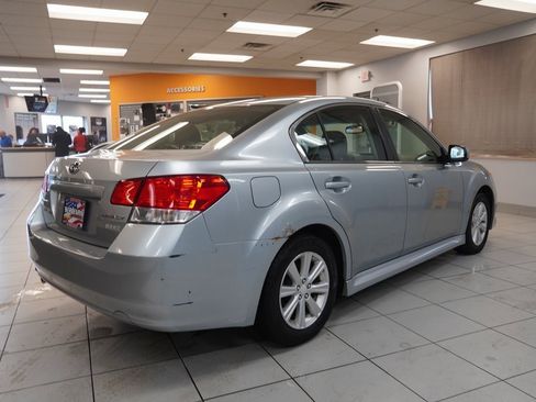 Used 2012 Subaru Legacy 2.5i image 14