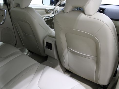 Used 2015 Volvo S60 T5 Platinum FWD image 21