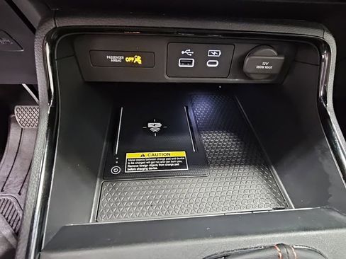 Used 2024 Honda CR-V Sport Touring image 23